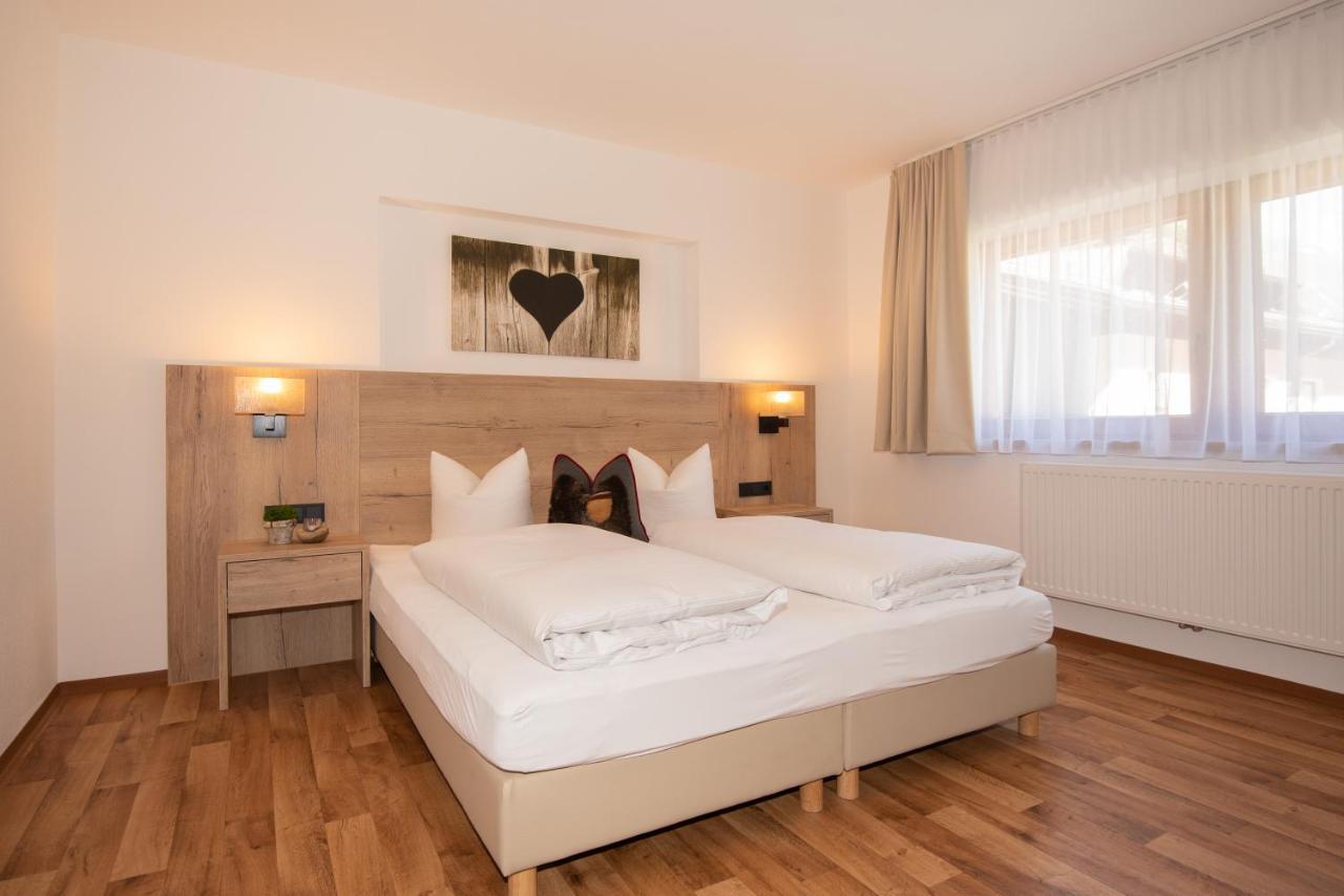 Haus Elisabeth Hotel Sankt Leonhard im Pitztal Ngoại thất bức ảnh