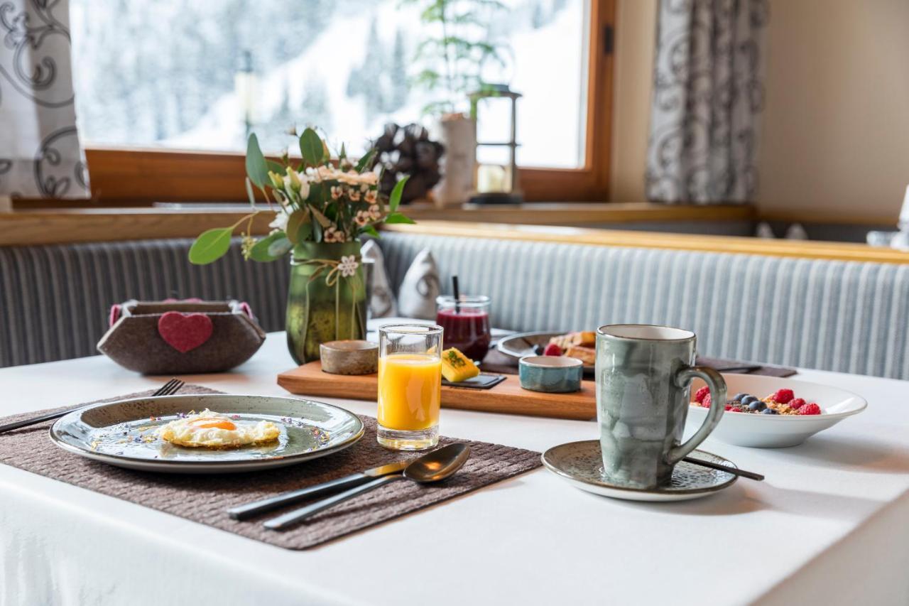 Haus Elisabeth Hotel Sankt Leonhard im Pitztal Ngoại thất bức ảnh