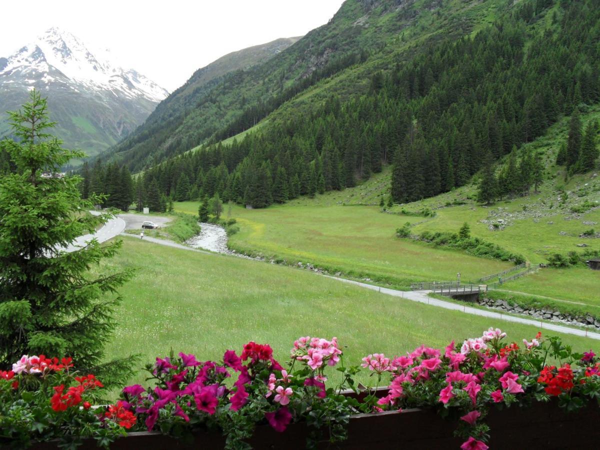 Haus Elisabeth Hotel Sankt Leonhard im Pitztal Ngoại thất bức ảnh